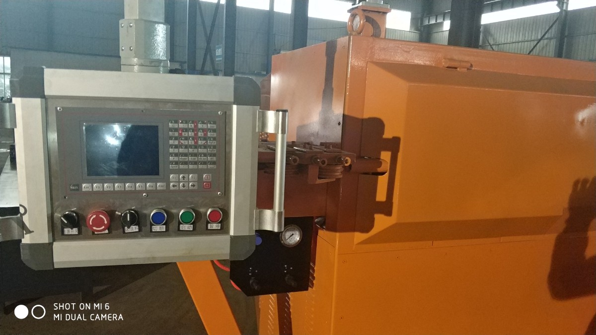 數(shù)控彎箍機 (2).jpg